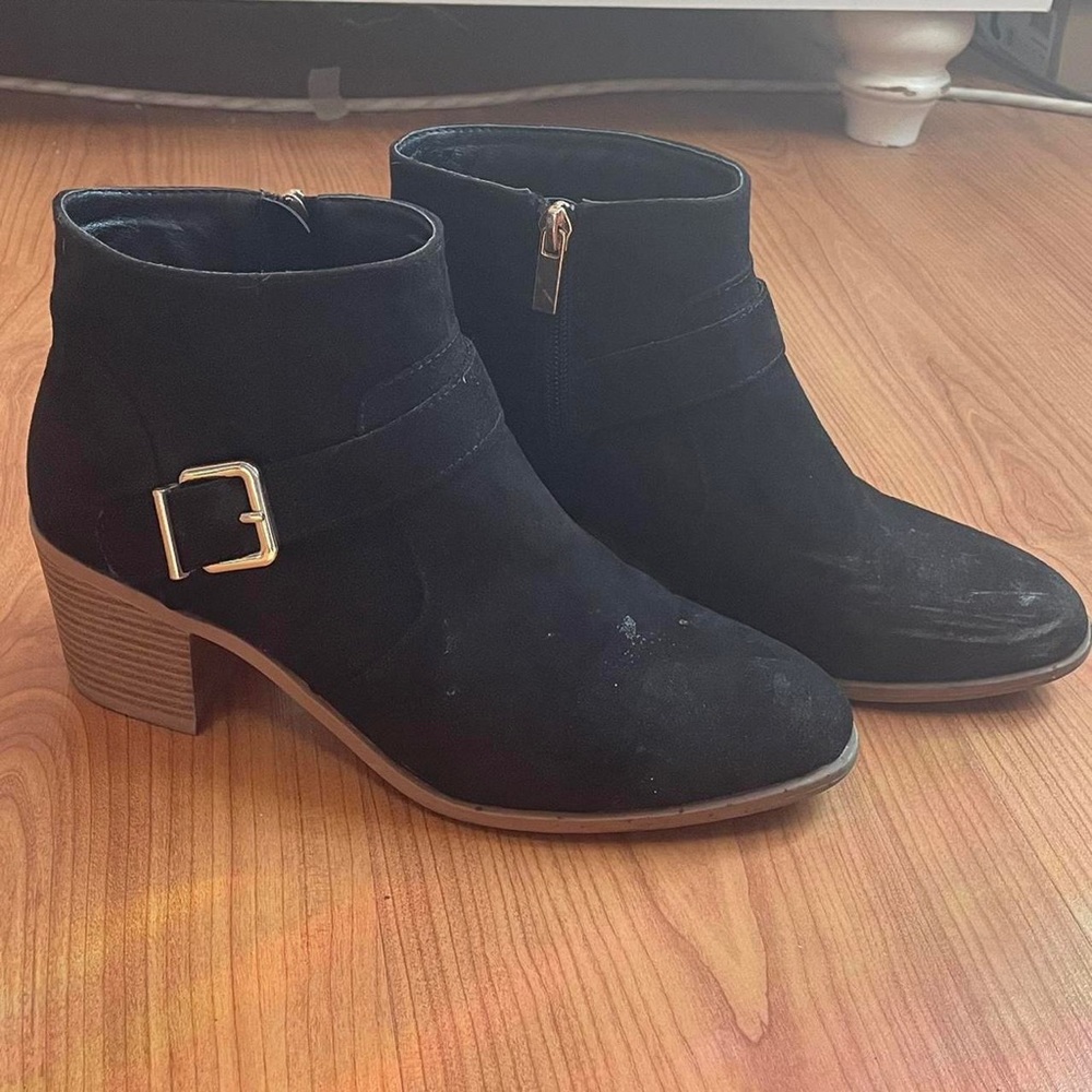 black forever 21 booties